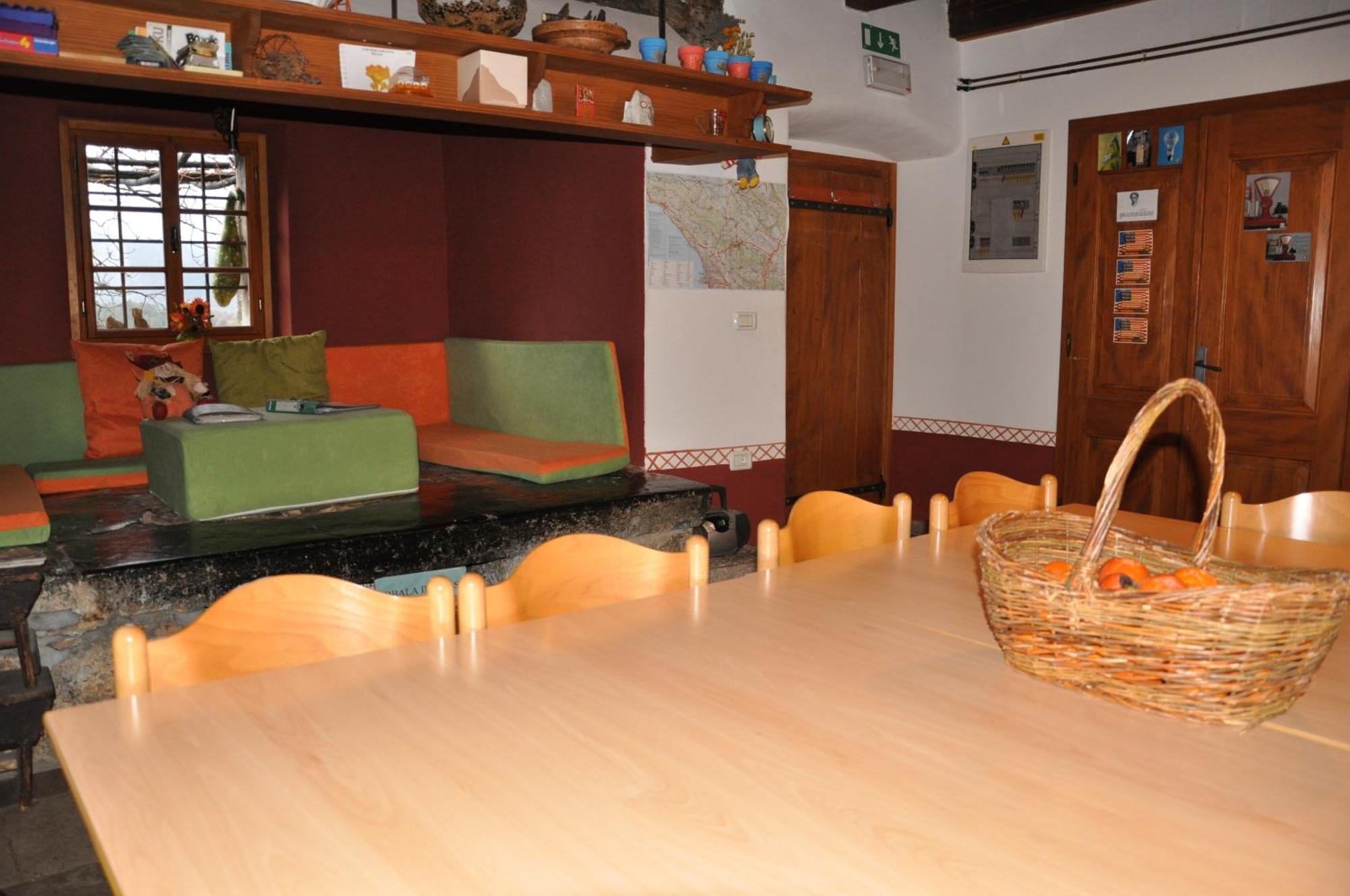 Pliskovica Youth Hostel ภายนอก รูปภาพ